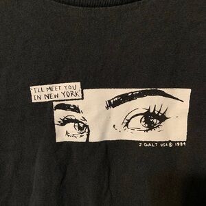 Brandy Melville John Galt  I’LL MEET YOU NEW YORK eyes crop tee